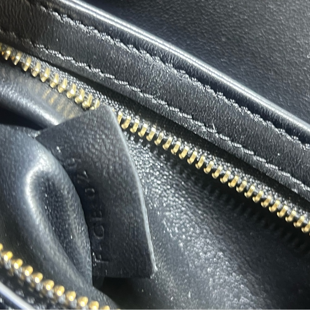 Celine Classique Triomphe Bag - Picture 15 of 15